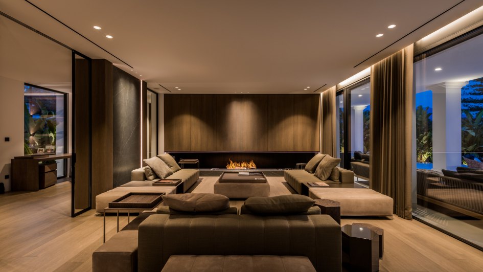Salon conçu par Illusion pour une villa à Marbella