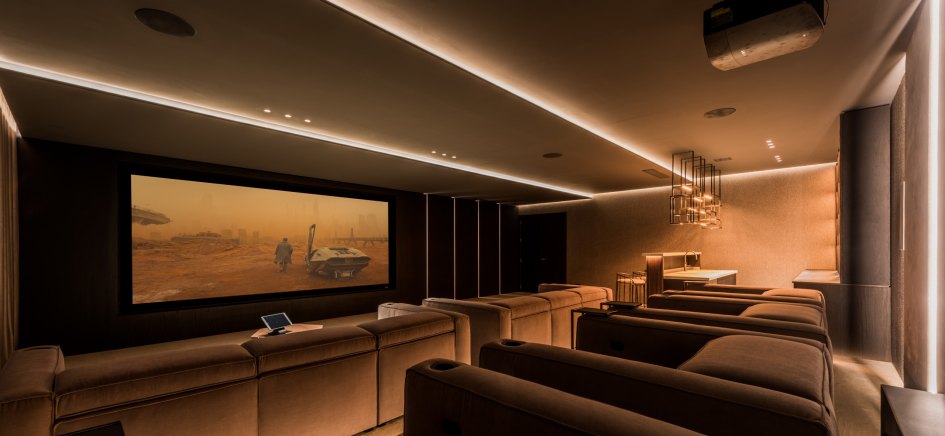 Sala de cine diseñada por Illusion, Marbella
