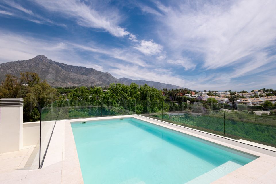 Modern Apartment on Marbella's Golden Mile