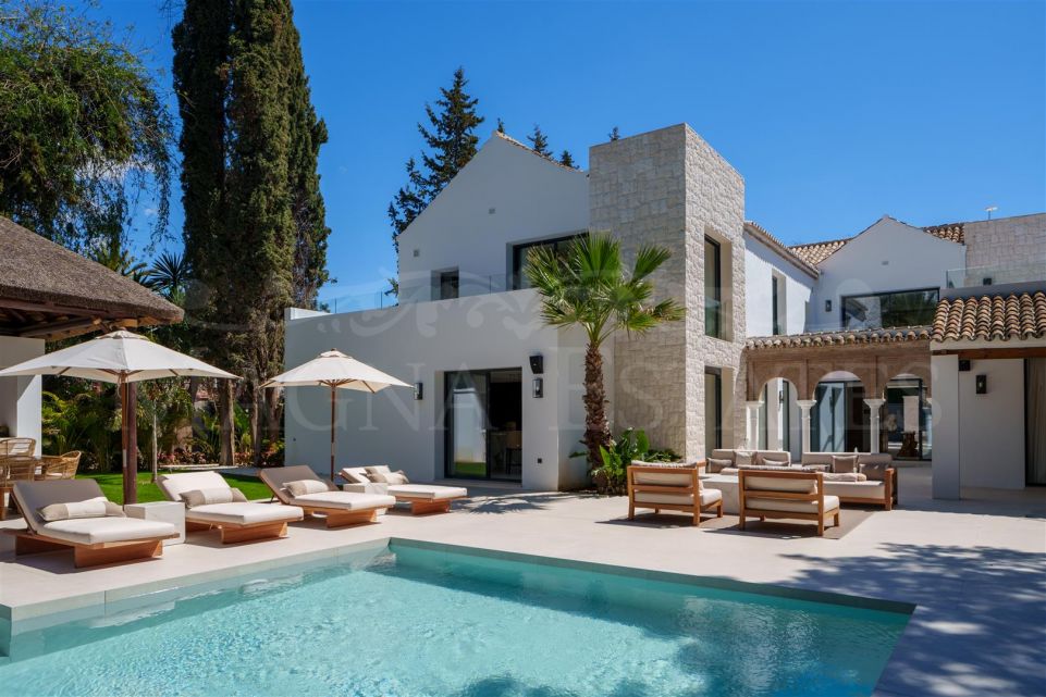 Great villa in Las Brisas, Nueva Andalucia, Marbella
