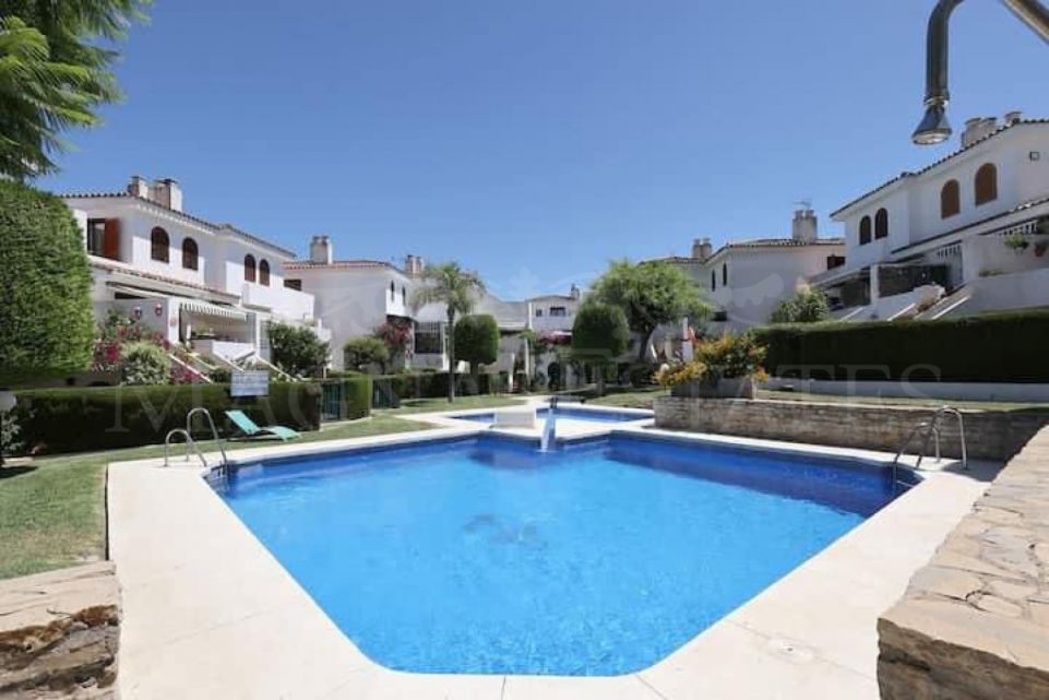 Semi-detached House in Cancelada, Estepona East