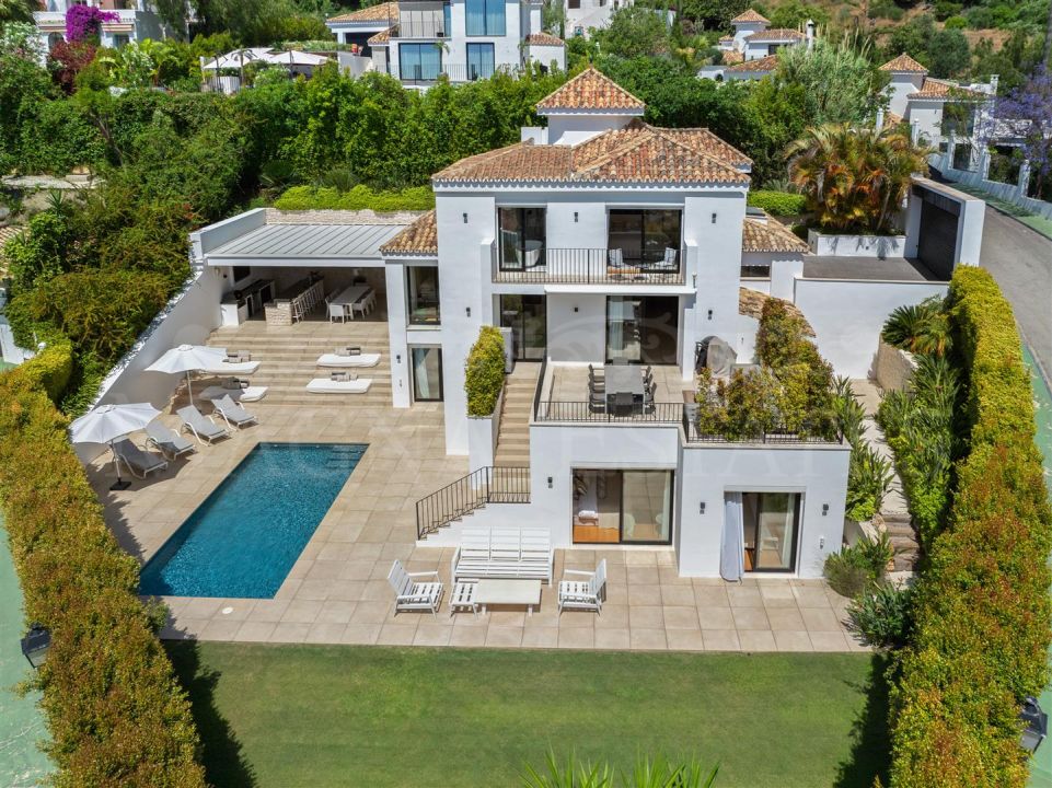 Villa in Nueva Andalucia, Marbella