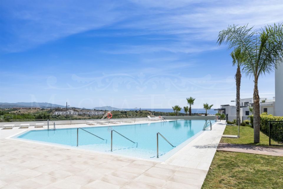 Ground floor apartment in Estepona Golf