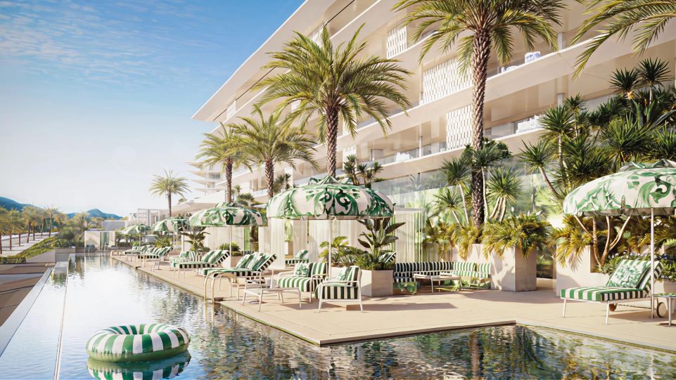 Apartamento de lujo en Marbella Golden Mile con vistas panorámicas y servicios exclusivos