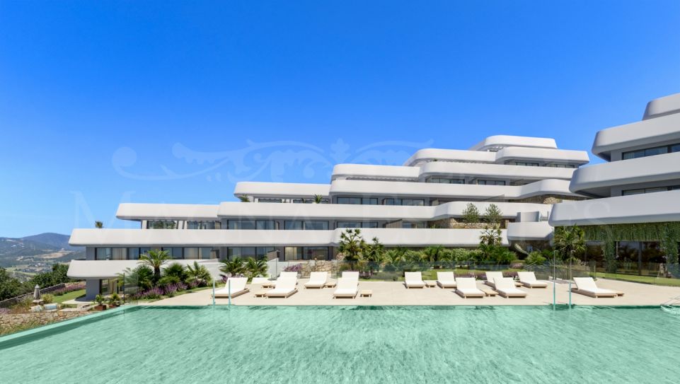 Apartamento de 3 dormitorios en Casares del Sol con vistas al mar y al golf