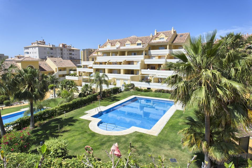 Duplex Penthouse for sale in Estepona Puerto