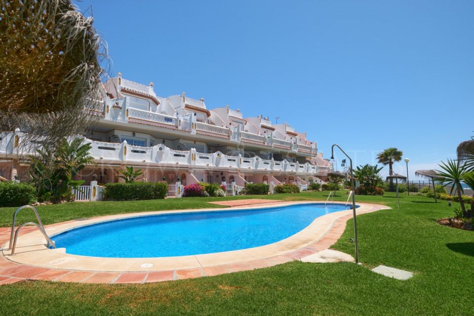 Penthouse for sale in Calahonda, Mijas Costa