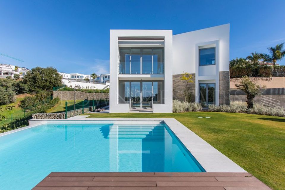 Brand NEW modern villa in Santa Clara,Marbella