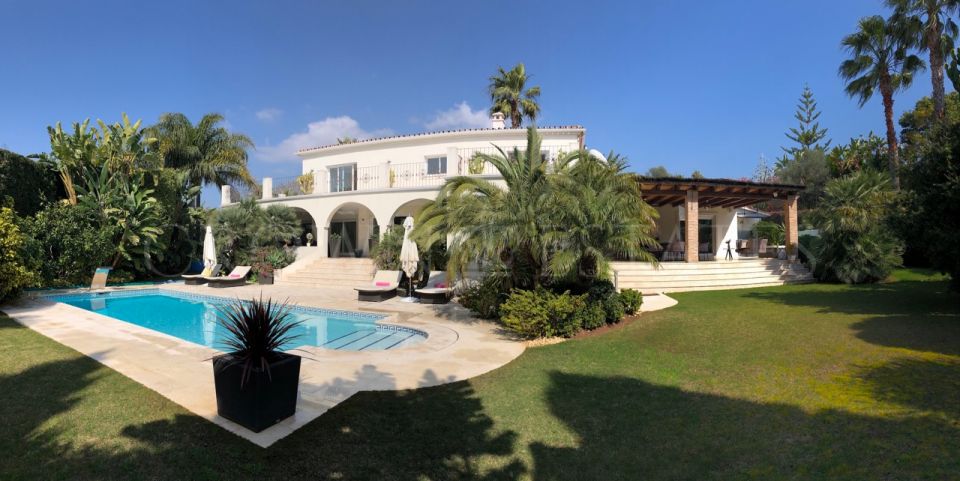 Spectacular villa located in the heart of Nagüeles
