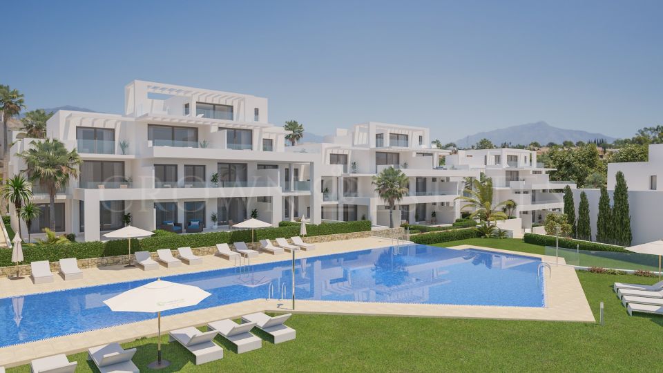 Apartment for sale in El Campanario, Estepona