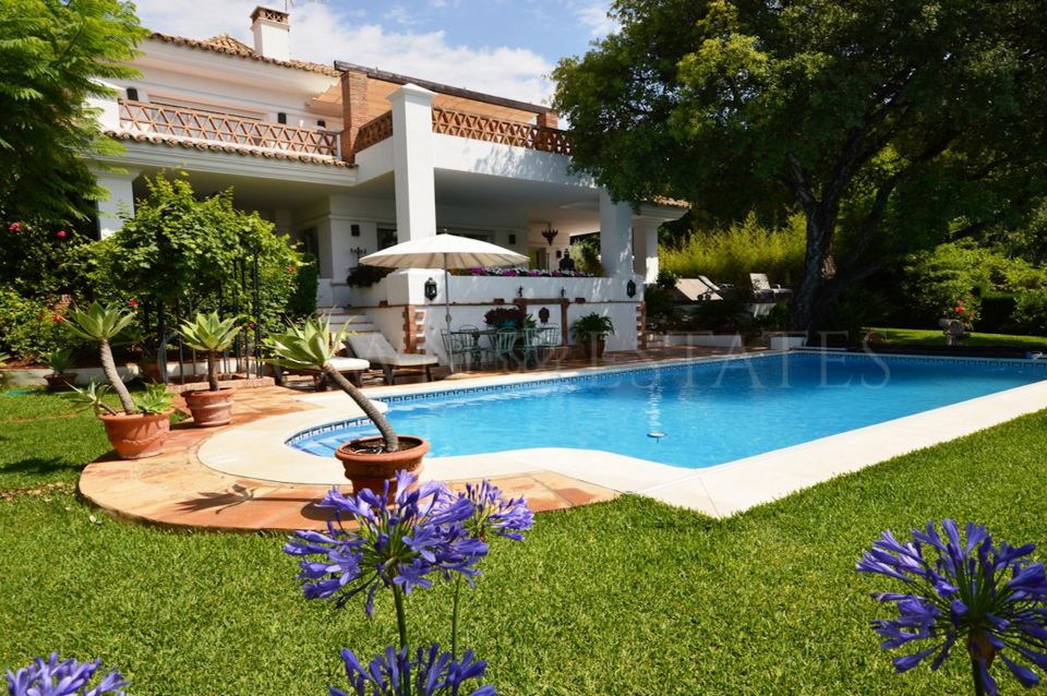 Villa for sale in Sierra Blanca, Marbella Golden Mile