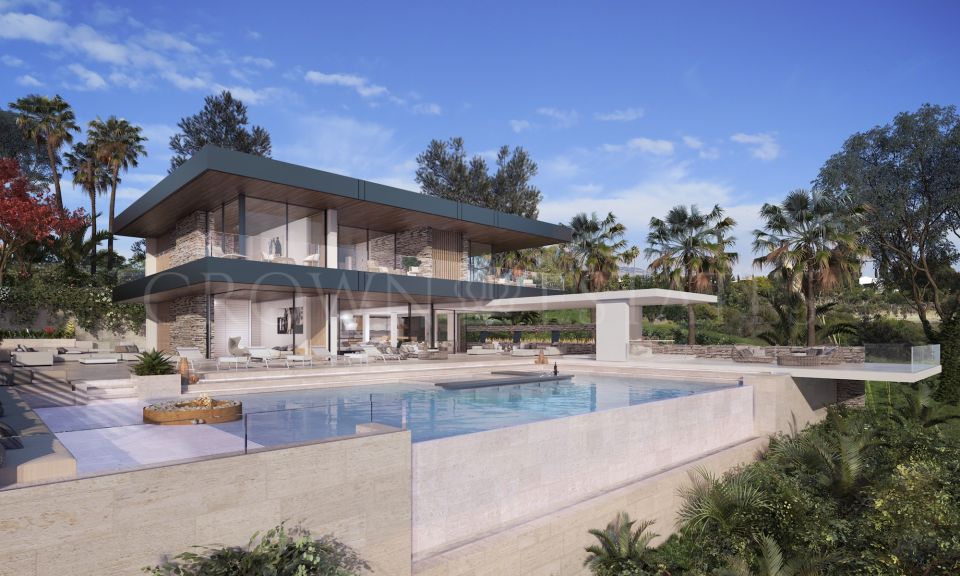 Villa for sale in Los Almendros, Benahavis