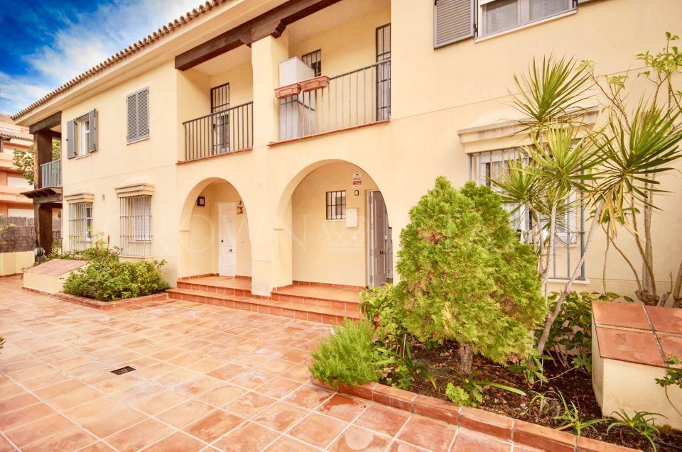 Town House for sale in Marbella - Puerto Banus