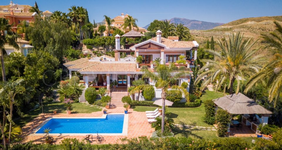 Villa for rent in Los Flamingos Golf, Benahavis