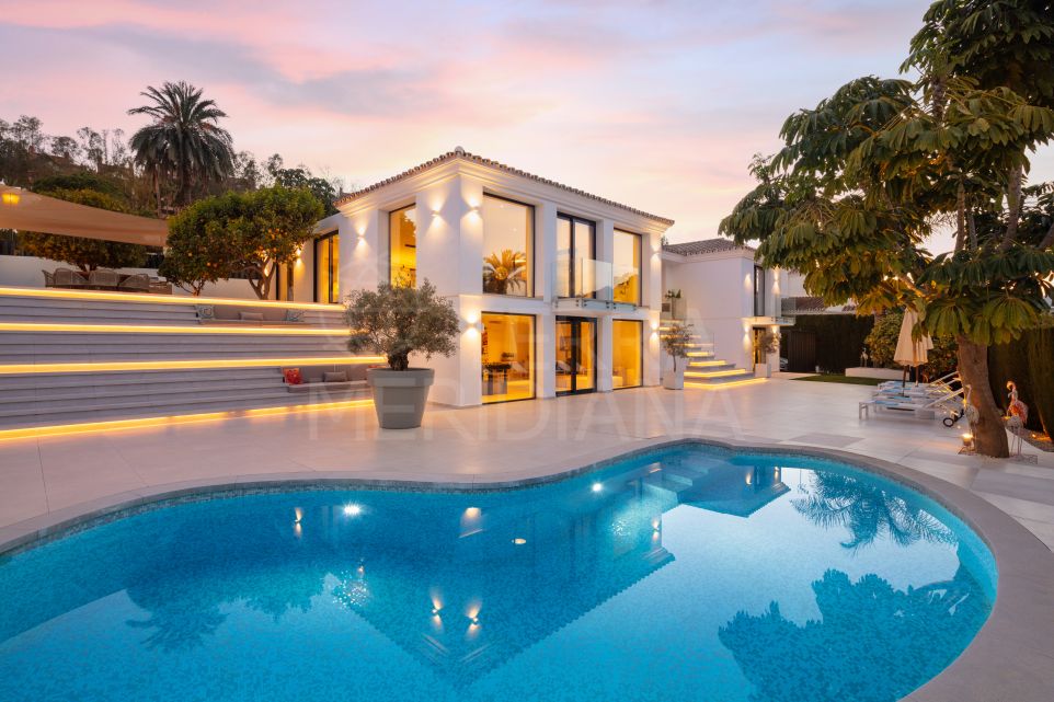 Sleek upgraded luxury villa in highly coveted Las Brisas, Nueva Andalucia, Marbella