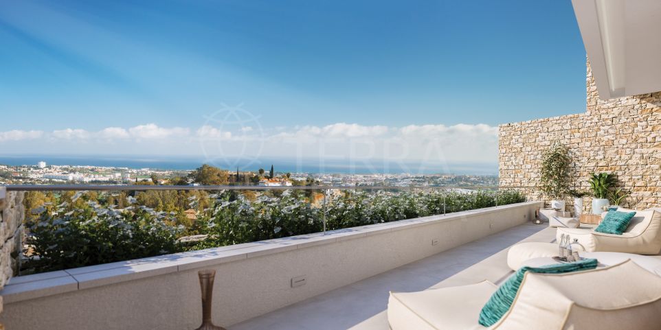 Espectacular apartamento dúplex de lujo de 3 dormitorios a estrenar con vistas al mar en venta en Grand View, La Quinta Benahavis