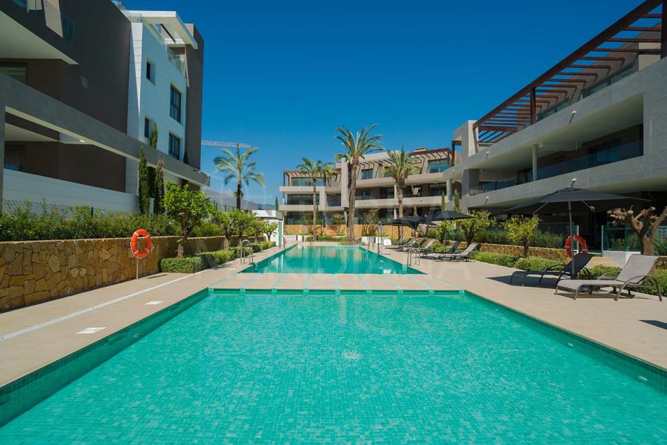 Fabulous contemporary ground floor apartment for sale in Syzygy, Estepona