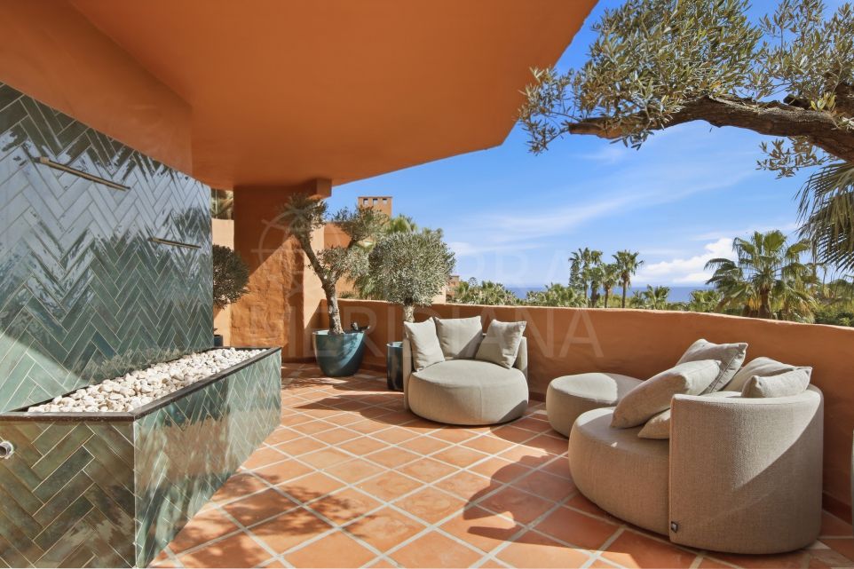 Апартамент на продажу в Melia Hacienda del Mar, Эстепона