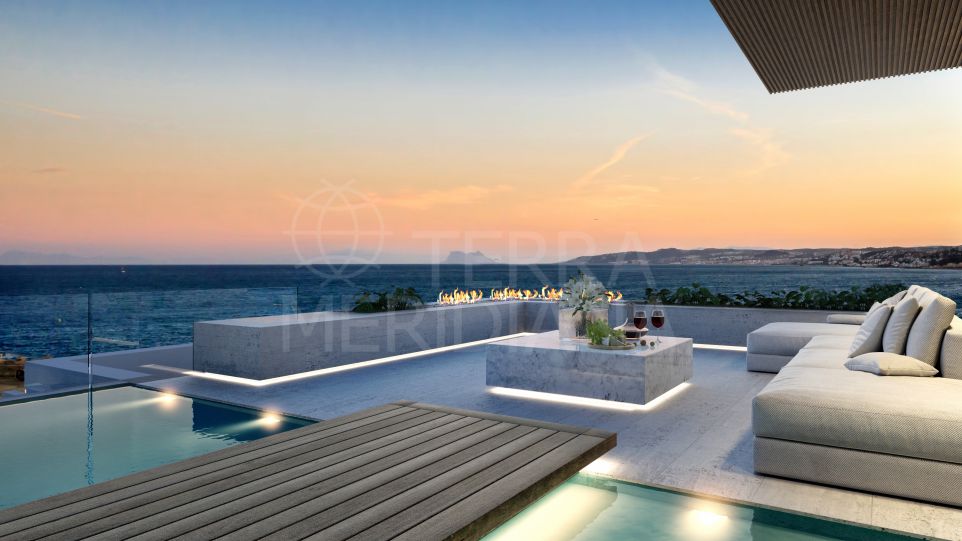 Duplex penthouse for sale in the exclusive resort of Ikkil Bay, Estepona