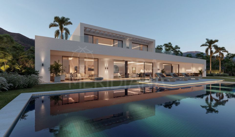 Nueva villa de diseño de alto nivel con idílicas vistas al mar en venta en Rocio de Nagüeles, Marbella Golden Mile