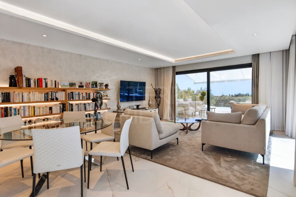 Finca Esperanza - Un domaine privé avec vue mer, partiellement rénové près d’Estepona