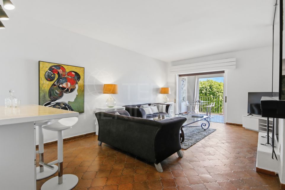 Appartement en première ligne de plage avec 1 chambre et vue imprenable sur la mer à vendre à Puerto Banús
