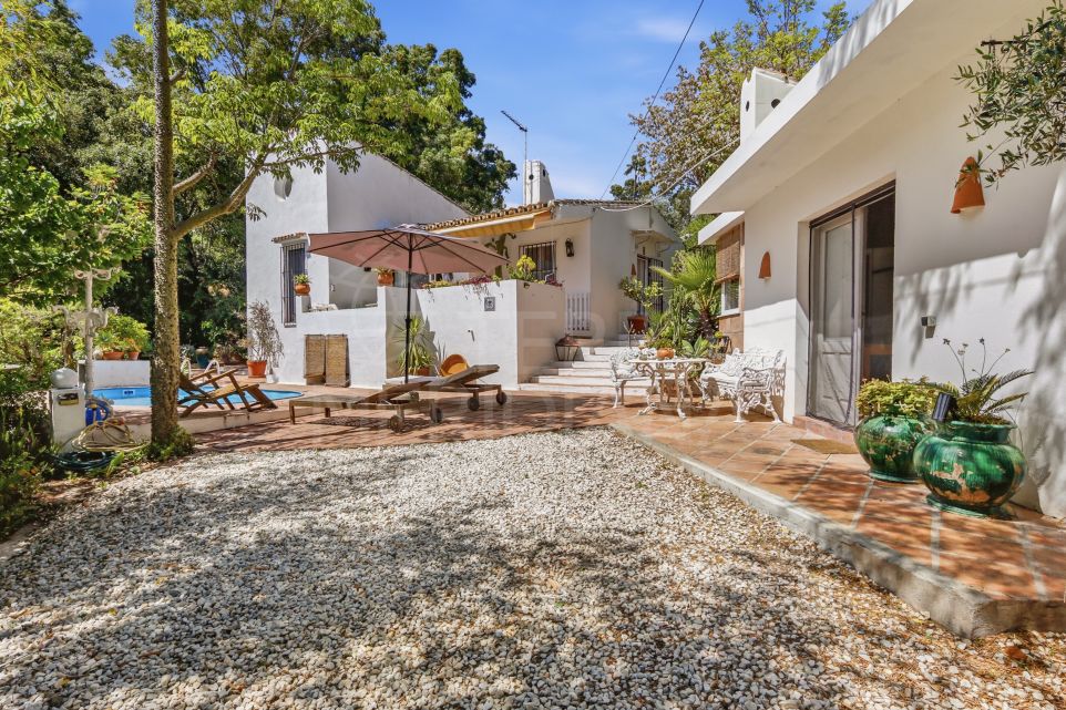 Encantadora villa de estilo andaluz en Las Lomas, El Padrón