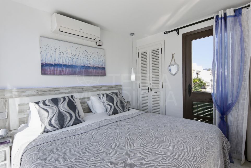 Апартамент на продажу в Villacana, Эстепона