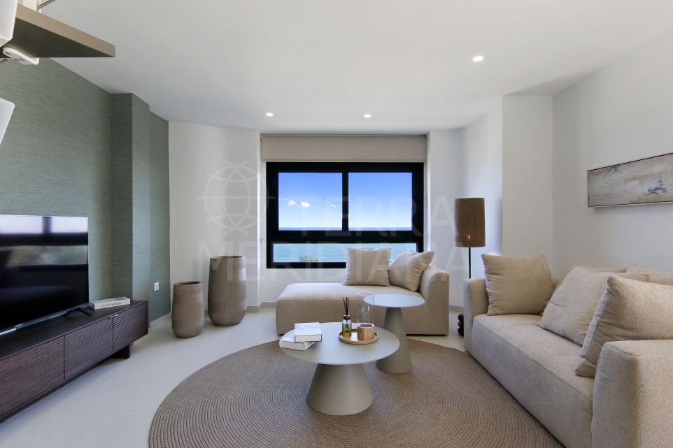 Magnificent and fully reformed 1 bedroom front line beach penthouse for sale in Estepona