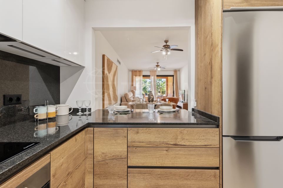 Magnifique appartement rénové de 2 chambres au rez-de-chaussée dans El Campanario Phase III