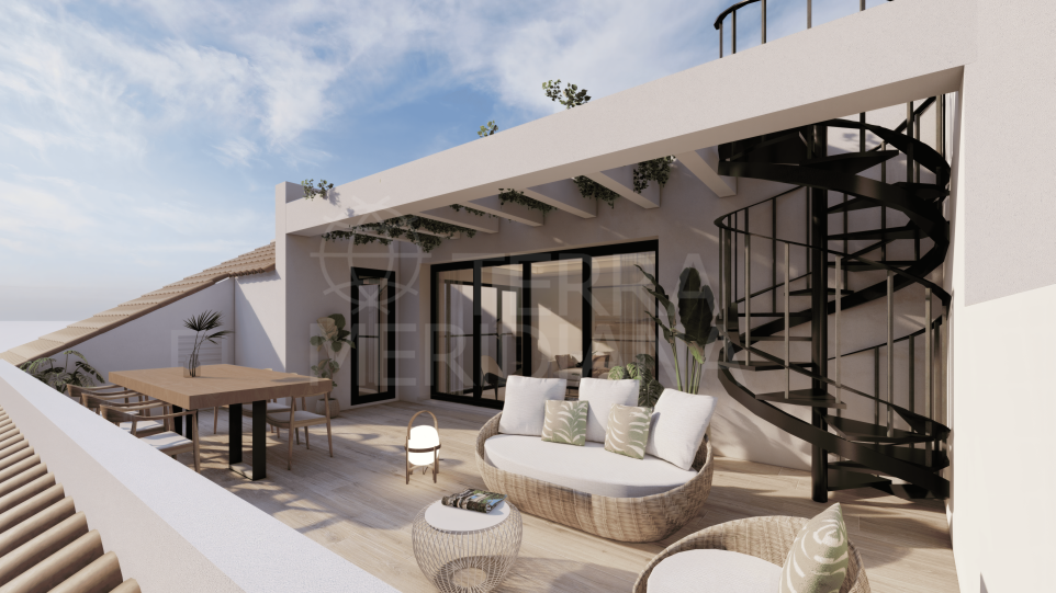 Espectacular oportunidad de obra nueva: casa adosada en pleno casco antiguo de Estepona