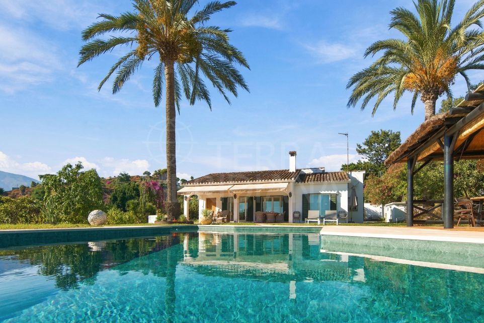 Âme andalouse, style scandinave — Un havre de paix privé à Estepona