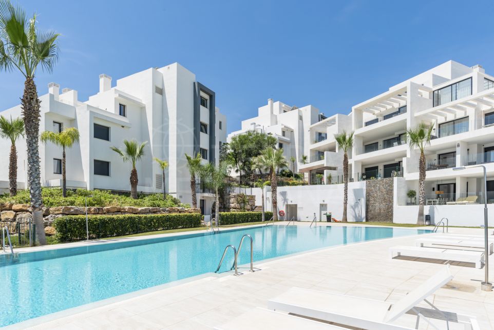 Bijou contemporain en rez-de-chaussée à Mirador del Golf, Estepona