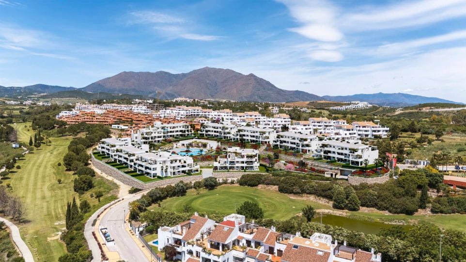 Appartement de 2 chambres sur plan avec vue sur la mer à vendre à Casares Costa