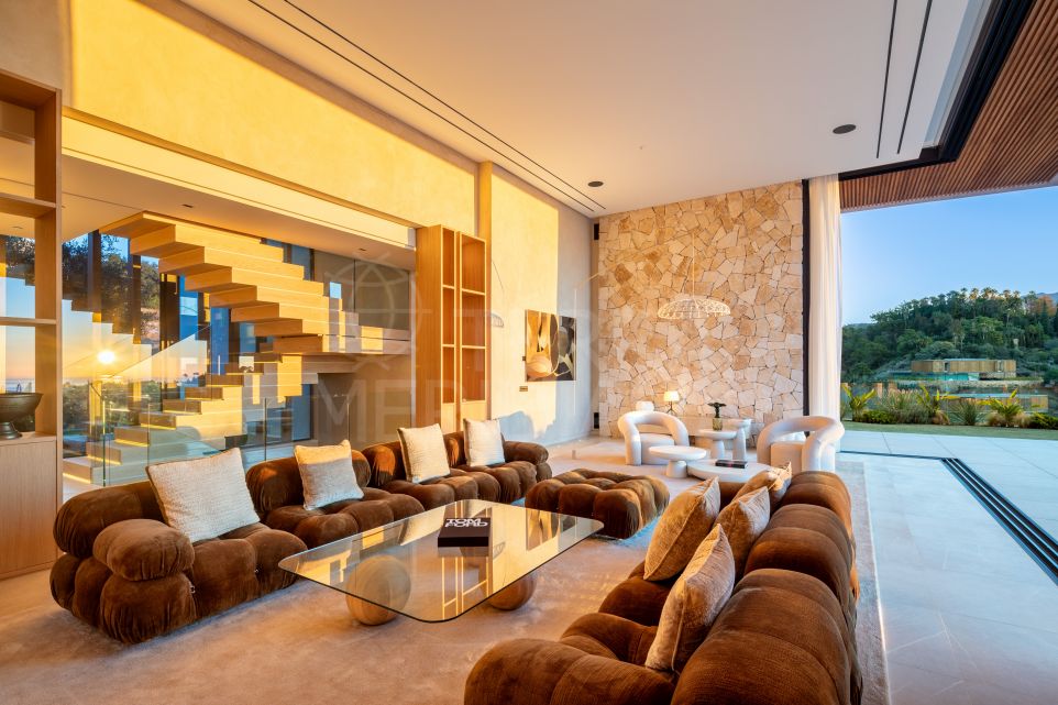 Une œuvre architecturale contemporaine à El Madroñal, Benahavís