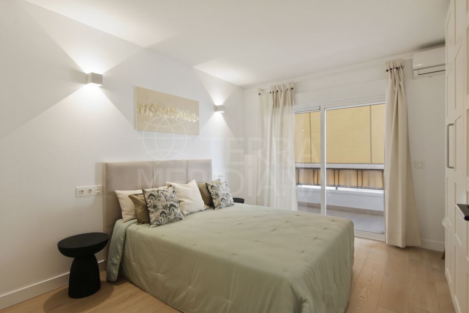 Appartement moderne de deux chambres dans un emplacement central privilégié à Marbella