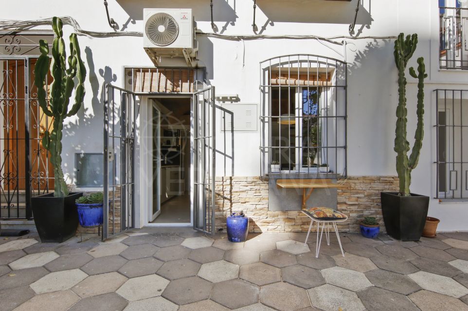 Charmant studio entièrement rénové à vendre dans la vieille ville d’Estepona