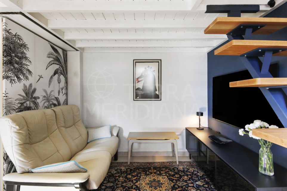 Charmant studio entièrement rénové à vendre dans la vieille ville d’Estepona