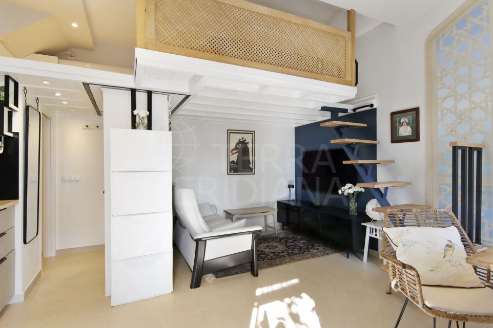 Charmant studio entièrement rénové à vendre dans la vieille ville d’Estepona