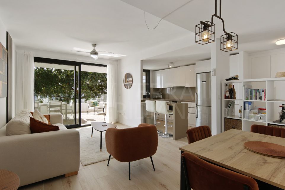 Appartement moderne avec vue sur la mer et espace extérieur exceptionnel à La Gaspara