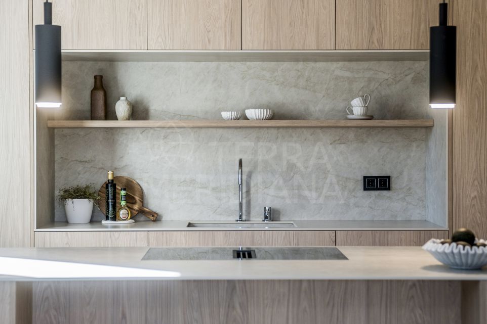 Un appartement de luxe magistralement rénové à Altos Reales, Sierra Blanca