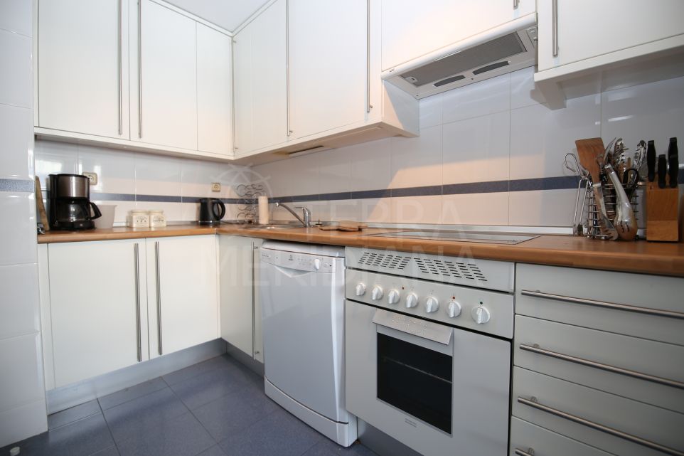 Очаровательная трехкомнатная квартира в самом сердце города Эстепона