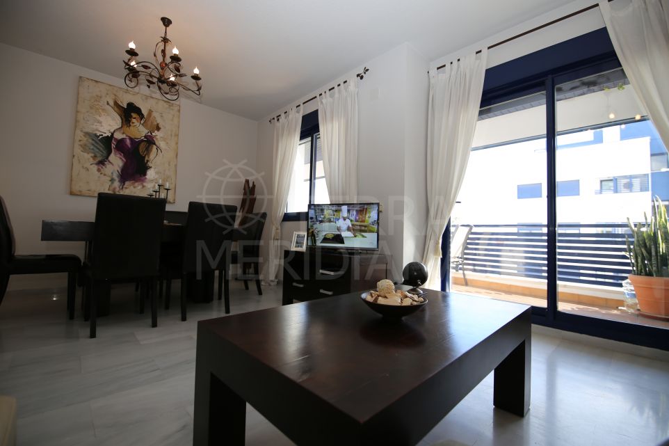 Очаровательная трехкомнатная квартира в самом сердце города Эстепона