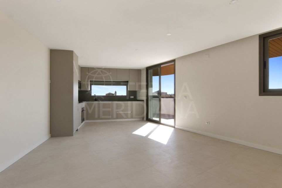 Superbe appartement neuf de 2 chambres avec vue sur la mer à vendre au centre d’Estepona