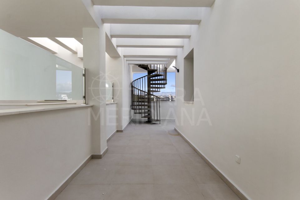 Brand new contemporary style 2-bedroom Duplex Penthouse with sea views for sale in Estepona centre