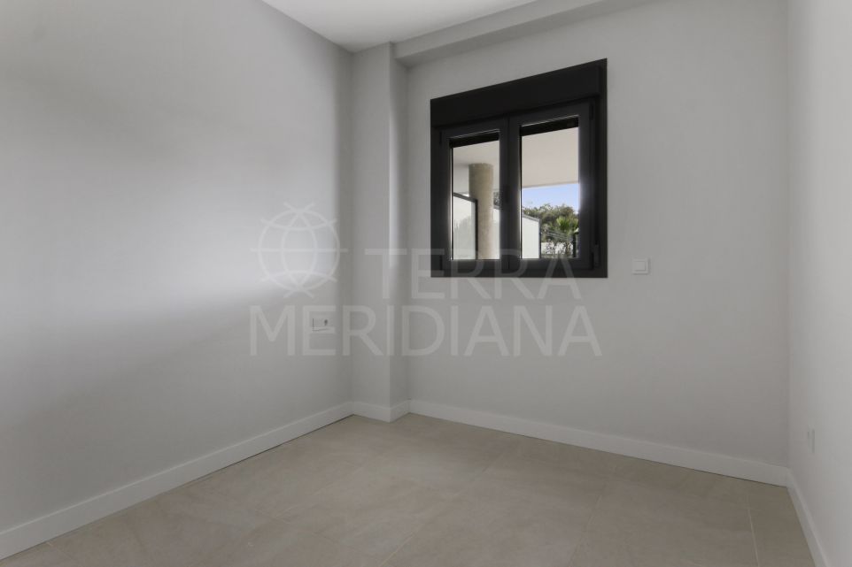 Ground-Floor Apartment in Aranya, La Resina, Selwo