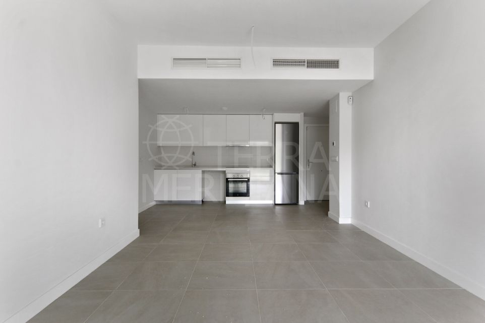 Ground-Floor Apartment in Aranya, La Resina, Selwo