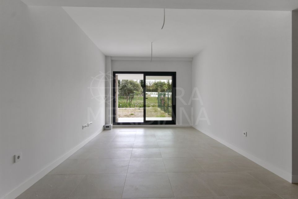 Ground-Floor Apartment in Aranya, La Resina, Selwo