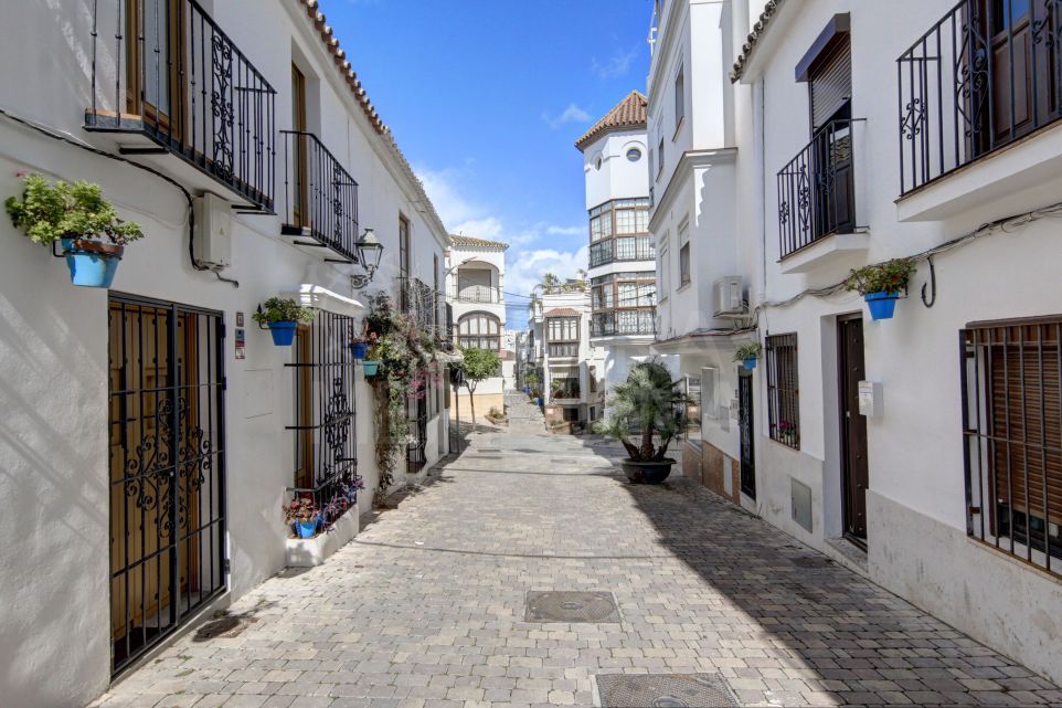 Terrain à vendre au cœur de la vieille ville d'Estepona