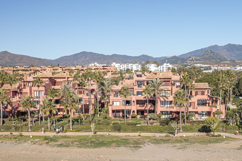 Renovated Beachfront Residence in Estepona's Prestigious Menara Beach